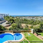Albufeira - Sun, Pool And Marina View!